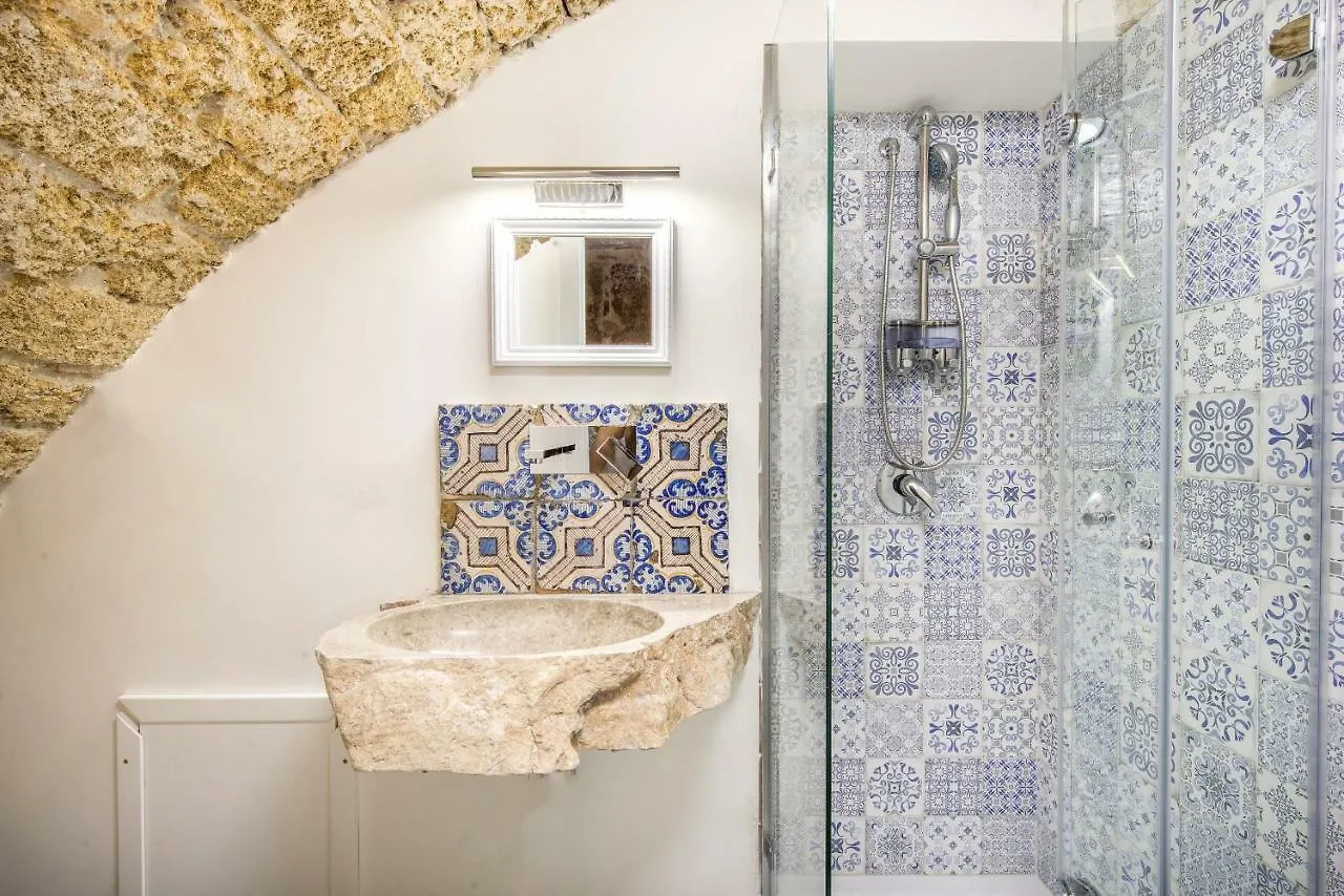 Apartment Stylish Home In Front Of Casa Professa Palermo Italy